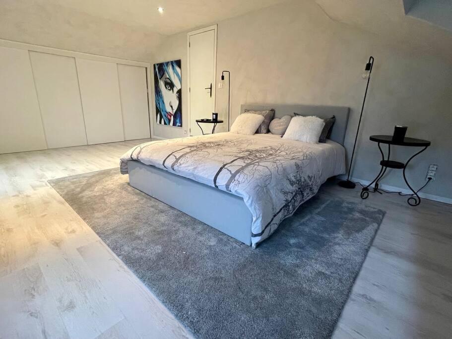 Charmante Maison De Vacances Vaux-sur-Sure Εξωτερικό φωτογραφία