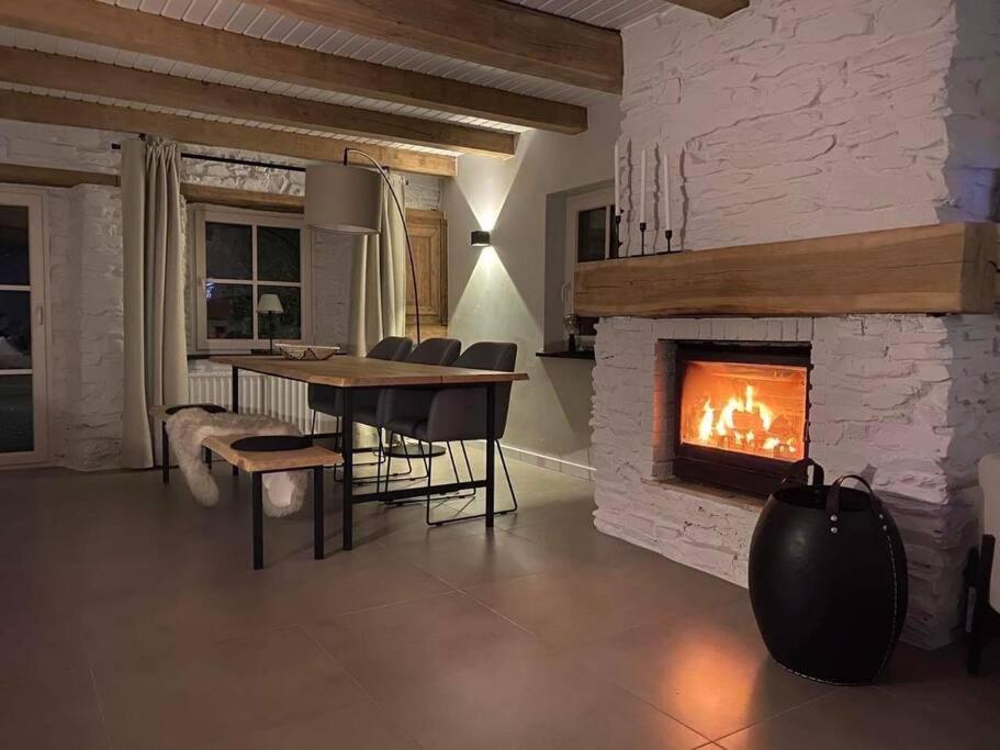 Charmante Maison De Vacances Vaux-sur-Sure Εξωτερικό φωτογραφία